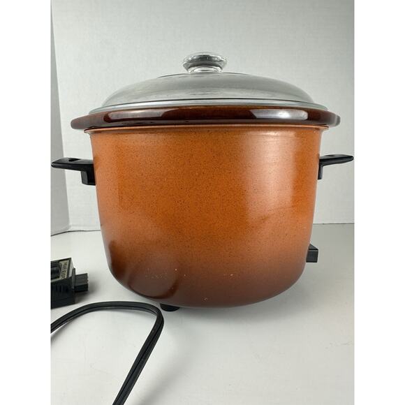 Vintage Wear-Ever Pokey Crock Pot With Power Cord 10025 Tested - Picture 3 of 9